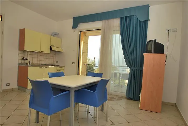 Residence Rosemary Brenzone Aparthotel Brenzone sul Garda