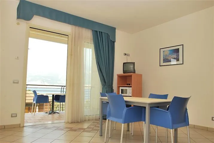 Residence Rosemary Brenzone Aparthotel Brenzone sul Garda