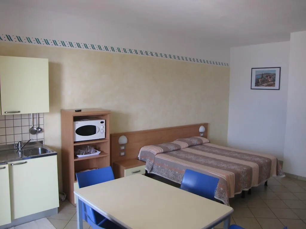 Residence Rosemary Brenzone Italy