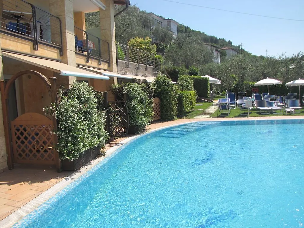 Aparthotel Residence Rosemary Brenzone
