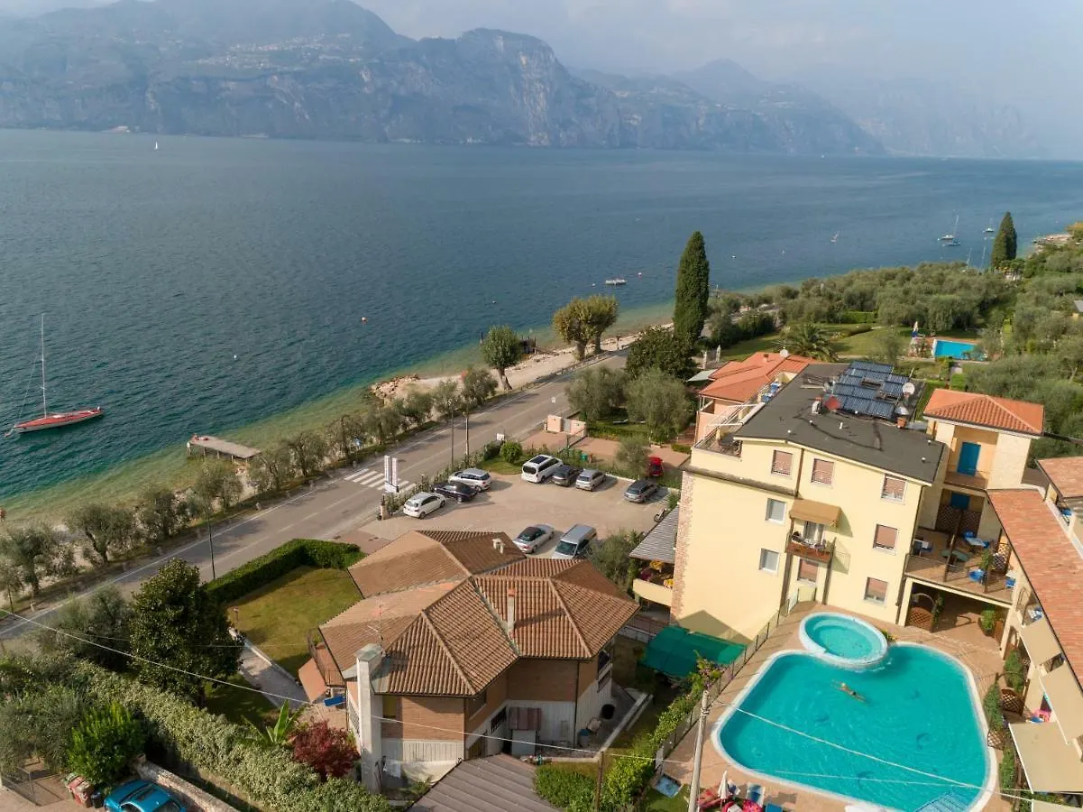 Residence Rosemary Brenzone